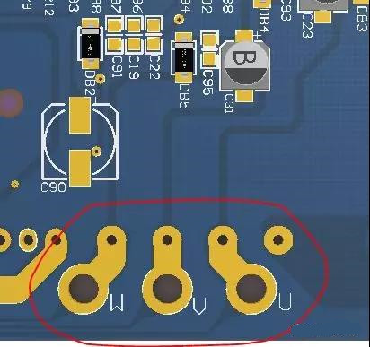 PCB設(shè)計不僅可以將PCB實現(xiàn)為即插即用的插件，而且可以增加焊料的厚度以達到過大電流的目的。